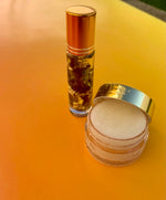 Load image into Gallery viewer, Queen Lip Oil &amp; Lip Scrub Set
